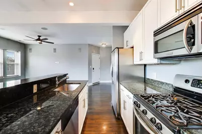 [Address not provided], Chicago, IL 60657 - Photo 21