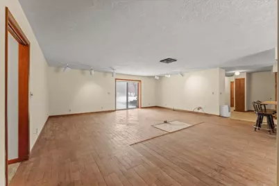 382 B County Road 2600 N, Mahomet, IL 61853 - Photo 5