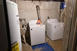 17032 Cregier Ave, South Holland, IL 60473 - Photo 23