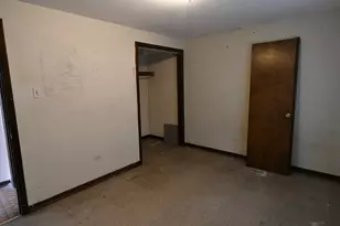 17032 Cregier Ave, South Holland, IL 60473 - Photo 13