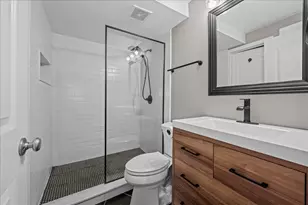 [Address not provided], Naperville, IL 60563 - Photo 7