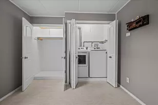 [Address not provided], Naperville, IL 60563 - Photo 9