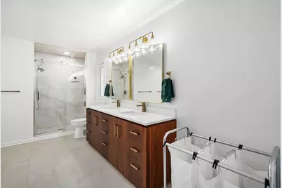 3724 Liberty Lane, Glenview, IL 60025 - Photo 17