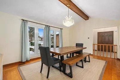 3724 Liberty Lane, Glenview, IL 60025 - Photo 11