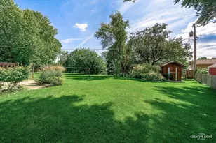 531 Prairie St, Hinckley, IL 60520 - Photo 5