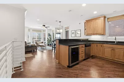 2022 N Wood Street #1S, Chicago, IL 60614 - Photo 7