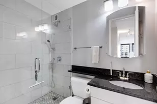 444 W Fullerton Pkwy, Chicago, IL 60614 - Photo 3