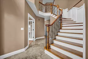 2315 Knollbrook Way, Bloomington, IL 61705 - Photo 7