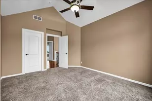 2315 Knollbrook Way, Bloomington, IL 61705 - Photo 37