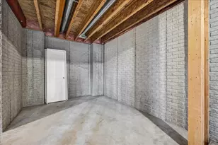 2315 Knollbrook Way, Bloomington, IL 61705 - Photo 45