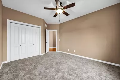 2315 Knollbrook Way, Bloomington, IL 61705 - Photo 39