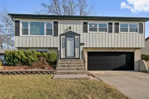 16531 76th Ave, Tinley Park, IL 60477 - Photo 1