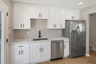 16531 76th Ave, Tinley Park, IL 60477 - Photo 7