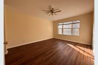 437 Pine Lake Circle, Vernon Hills, IL 60061 - Photo 13