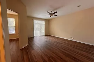 437 Pine Lake Cir, Vernon Hills, IL 60061 - Photo 15