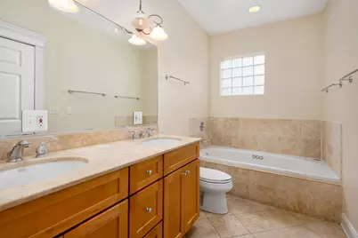 2461 N Lincoln Avenue #2S, Chicago, IL 60614 - Photo 9