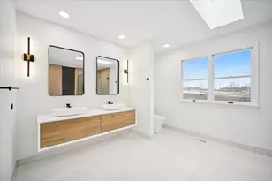 747 Jamestowne Ct, Sleepy Hollow, IL 60118 - Photo 15