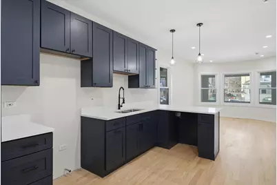 821 N Lockwood Avenue, Chicago, IL 60651 - Photo 13