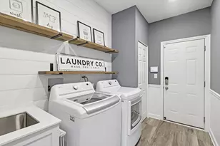 3539 Elsie Ln, Hoffman Estates, IL 60192 - Photo 15