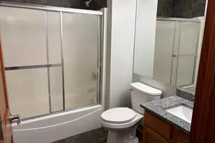 16649 Oak Park Ave, Tinley Park, IL 60477 - Photo 11