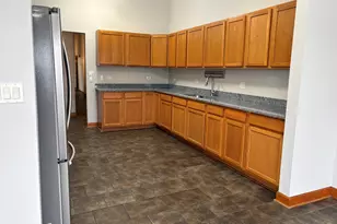 16649 Oak Park Ave, Tinley Park, IL 60477 - Photo 3