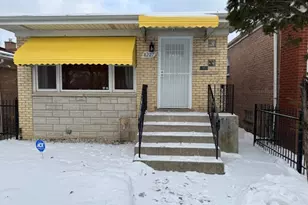 8227 S Wentworth Ave, Chicago, IL 60620 - Photo 1