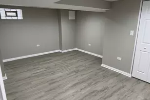 8227 S Wentworth Ave, Chicago, IL 60620 - Photo 7