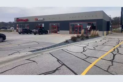 4109 44th Avenue, Moline, IL 61265 - Photo 1