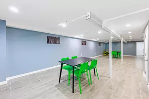 3702 W George St, Chicago, IL 60618 - Photo 17