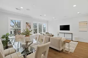 1304 N Hoyne Ave, Chicago, IL 60622 - Photo 5