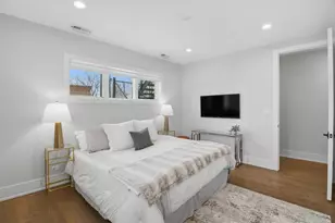 1304 N Hoyne Ave, Chicago, IL 60622 - Photo 17