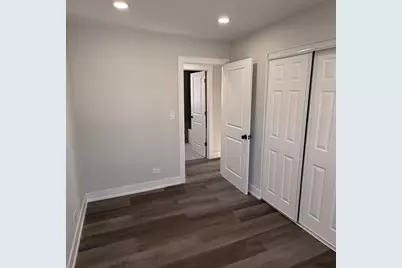 16752 Artesian Avenue, Hazel Crest, IL 60429 - Photo 13