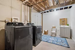 711 Osbron St, Plano, IL 60545 - Photo 17