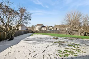 711 Osbron St, Plano, IL 60545 - Photo 19