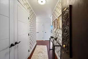 5855 N Sheridan Rd, Chicago, IL 60660 - Photo 3