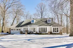 11 Wellington Ct, Lincolnshire, IL 60069 - Photo 1