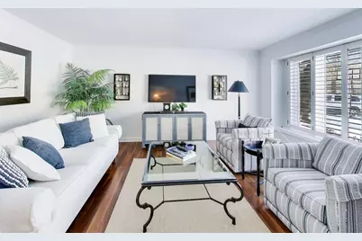 11 Wellington Court, Lincolnshire, IL 60069 - Photo 5