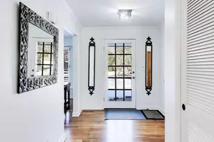 11 Wellington Ct, Lincolnshire, IL 60069 - Photo 3