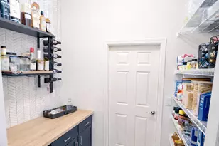 [Address not provided], Aurora, IL 60502 - Photo 9