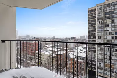 1560 N Sandburg Terrace #1201J, Chicago, IL 60610 - Photo 21
