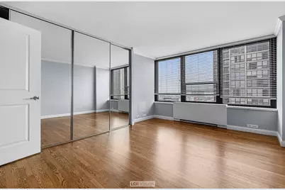 1560 N Sandburg Terrace #1201J, Chicago, IL 60610 - Photo 19