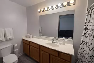 3370 W Brooke Ave, Waukegan, IL 60087 - Photo 7