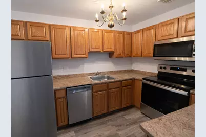 3370 W Brooke Avenue #410, Waukegan, IL 60087 - Photo 3