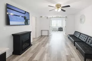 3370 W Brooke Ave, Waukegan, IL 60087 - Photo 3