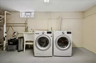 718 Lawler Ave, Wilmette, IL 60091 - Photo 21