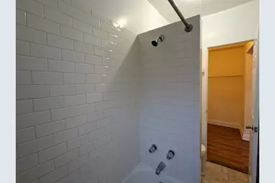 5417 N Kenmore Avenue #208, Chicago, IL 60640 - Photo 9