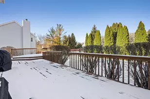 306 Carrie Ct, North Aurora, IL 60542 - Photo 23