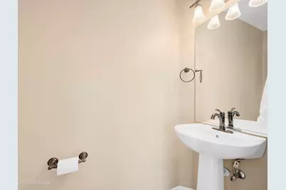 306 Carrie Court, North Aurora, IL 60542 - Photo 13