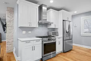 1177 Ridge Rd, Highland Park, IL 60035 - Photo 5