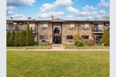 802 E Old Willow Road #114, Prospect Heights, IL 60070 - Photo 1